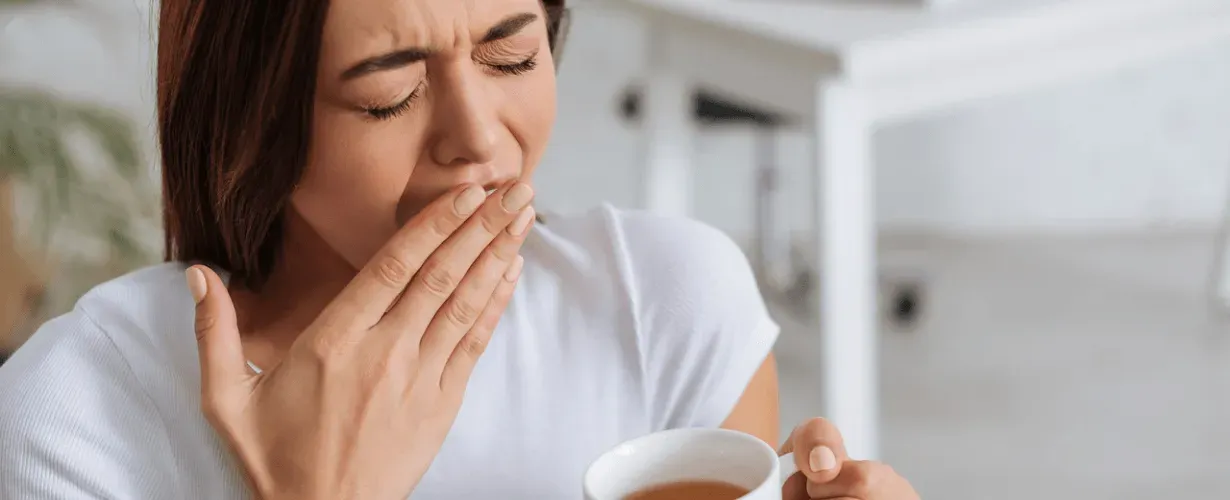 Odczuwasz senność po jedzeniu? Sprawdź, jakie mogą być przyczyny!