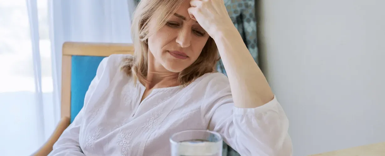 Dieta przy menopauzie. Co jeść, a czego lepiej unikać?