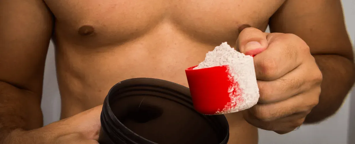 Czy warto pić odżywkę białkową po treningu?